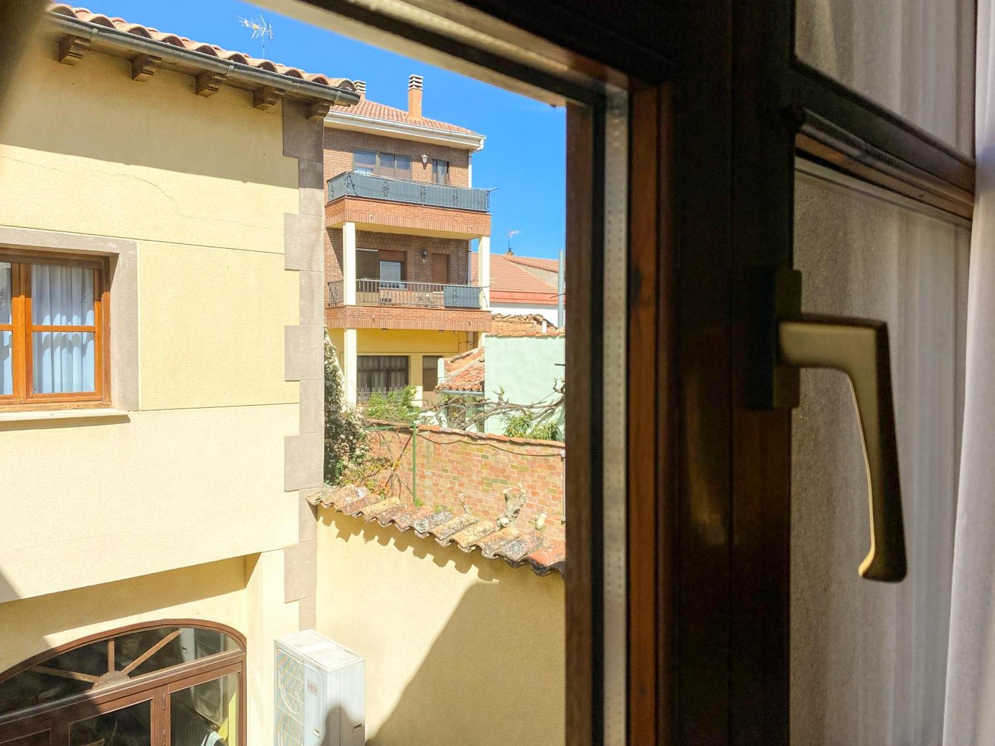 Posada Los Leones Berlanga de Duero Exterior foto
