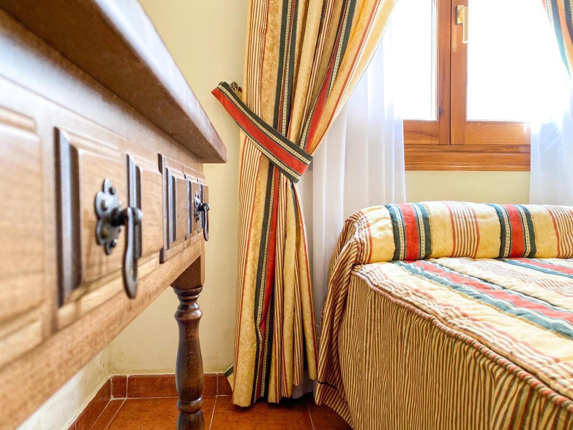 Posada Los Leones Berlanga de Duero Habitación foto